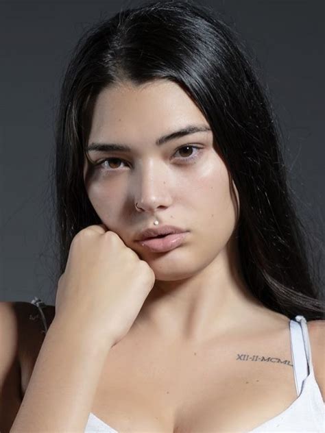 Myriam gomez (@mimiii.